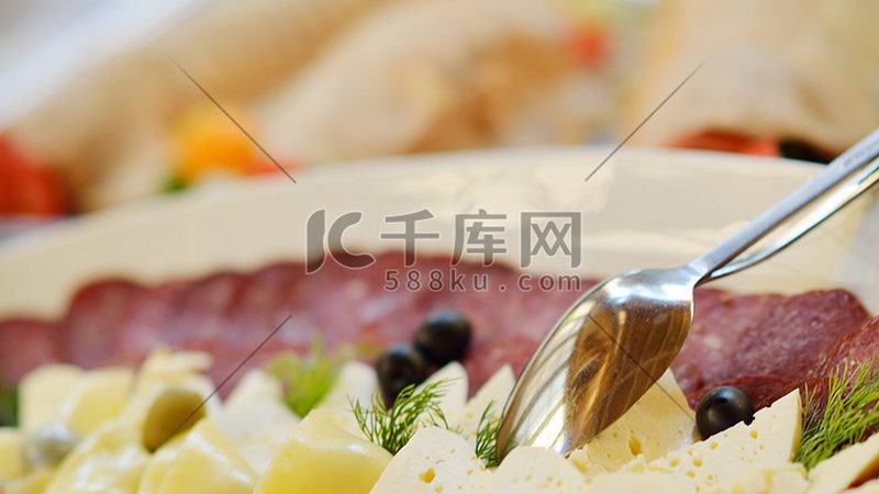 便利店食品批发：如何规避风险，选择优质产品**